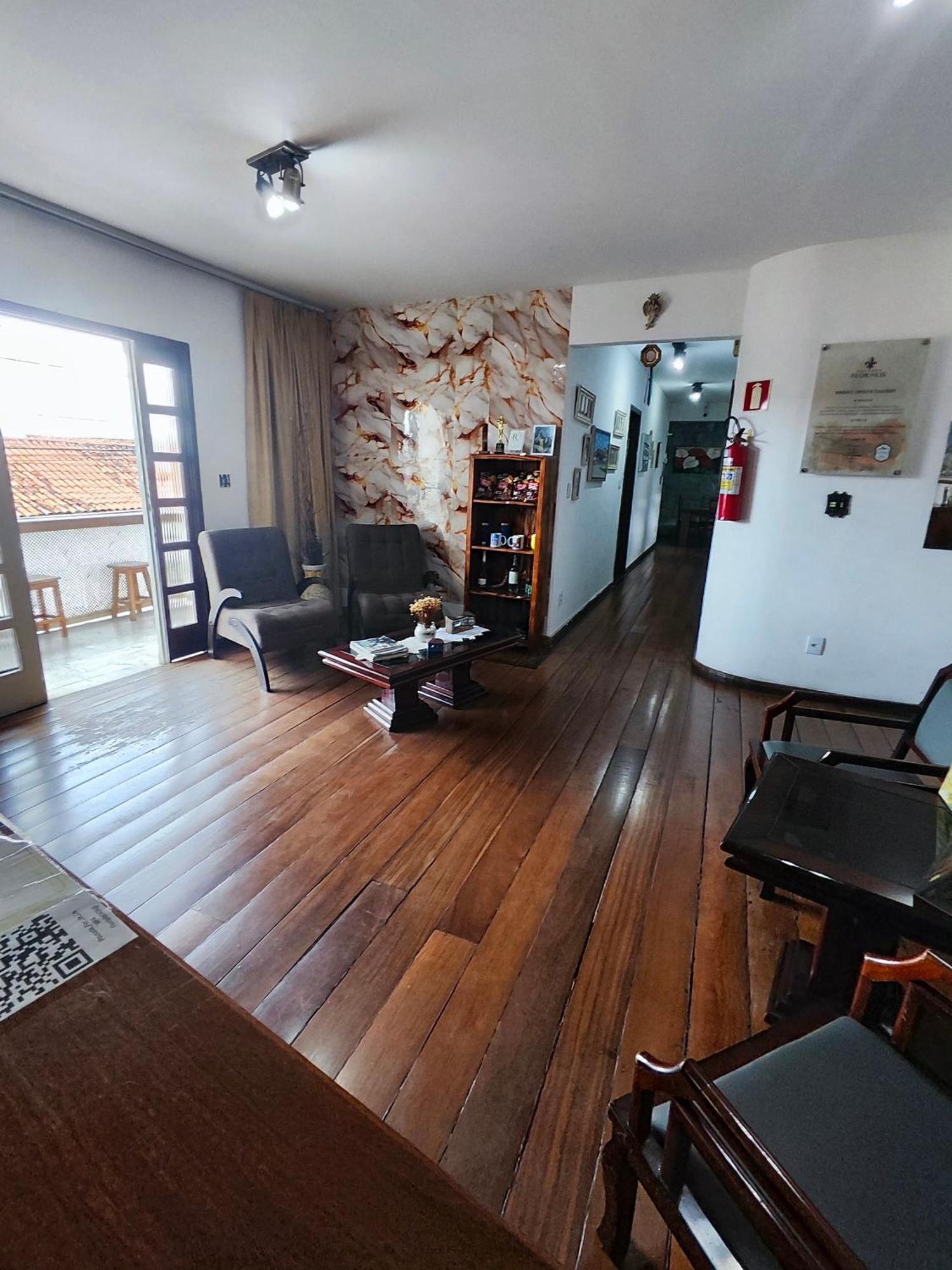 Hotel Flor De Lis
